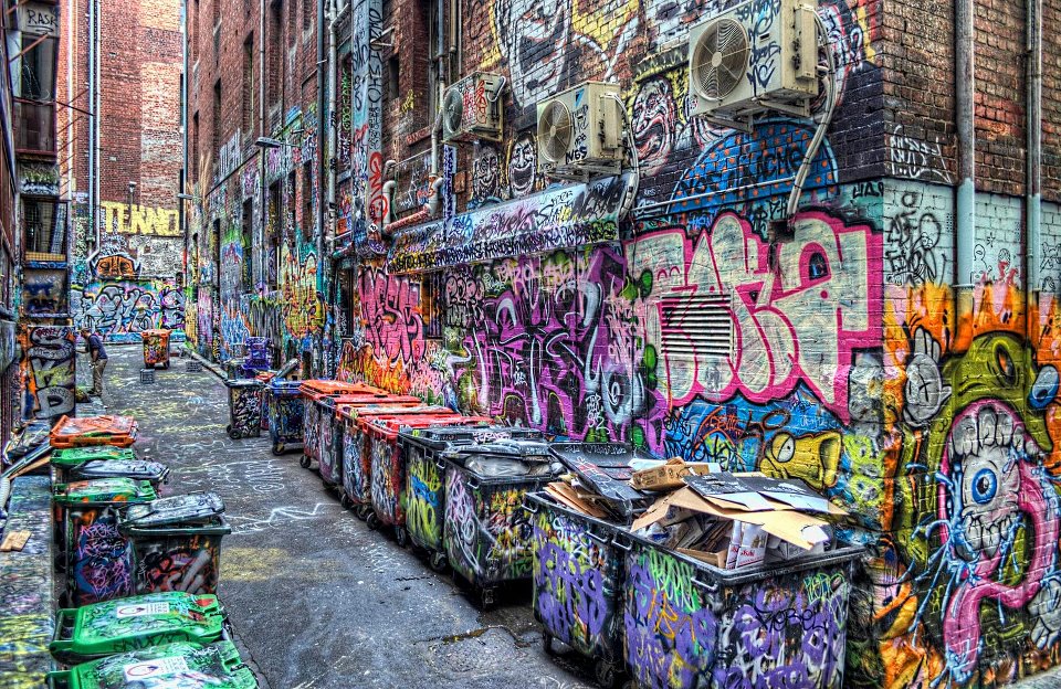 graffiti street