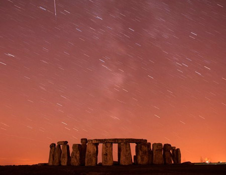 meteor sweeps over stonehenge