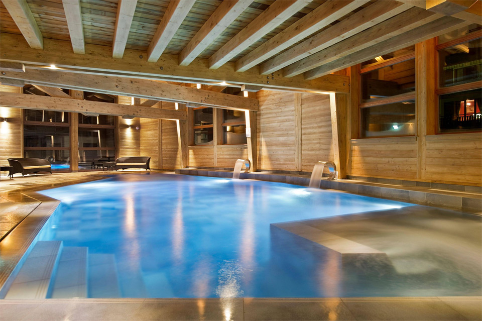 spa hotel swimming pool