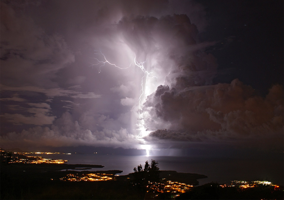 thunderstorm in martinique