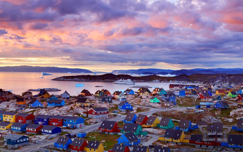 colorful houses of greenland