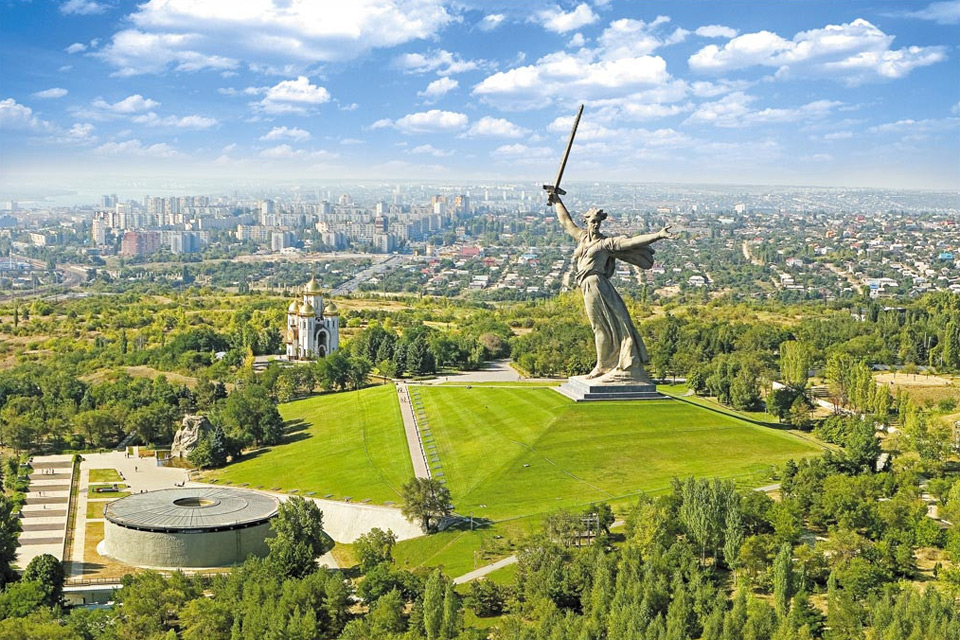 amazing “the motherland calls statue”, russia