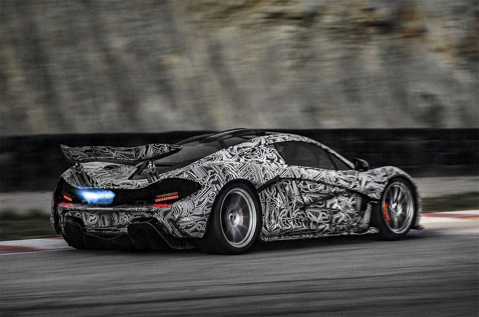 mcLaren p1 with awesome design