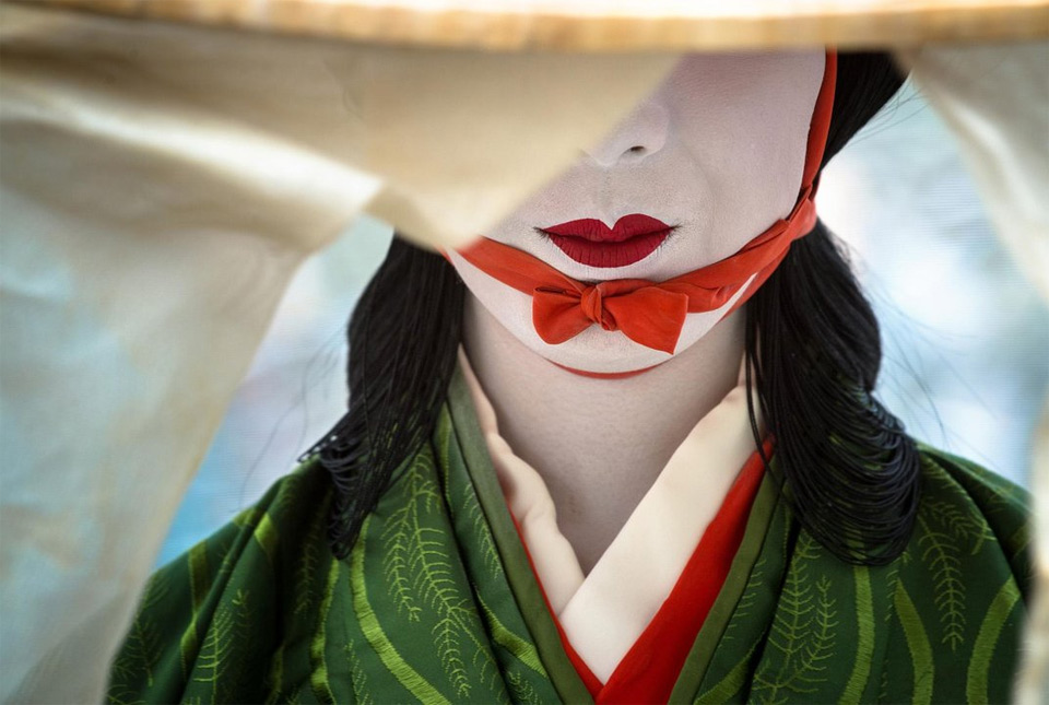 geisha-make-up,-kyoto,-japan