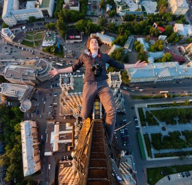 russian daredevils skywalk