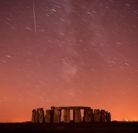 meteor sweeps over stonehenge