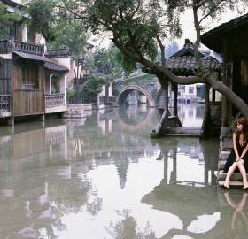 chinese girl on rainy day