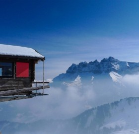 hut hanging over the edge, alpes, switzerland