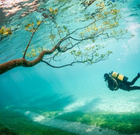 diving in green lake, austria
