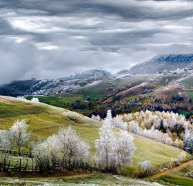 Winter is Coming, Romania