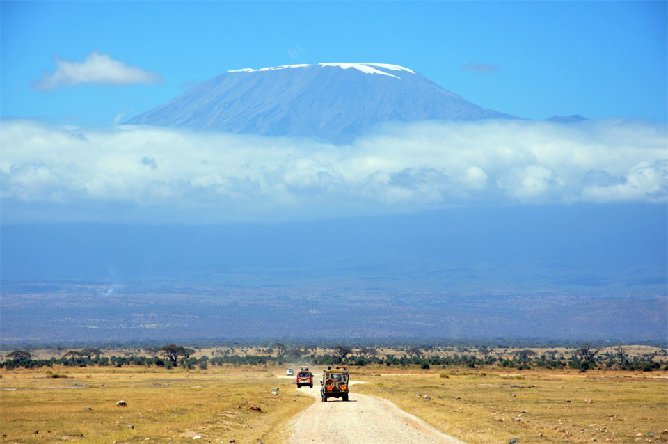 view on mount kilimanjaroa, kenya