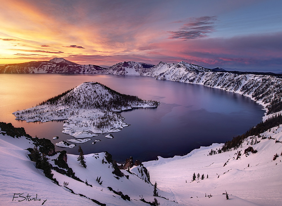 crater lake in winter, oregon