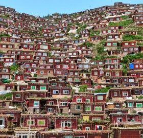 houses in tibet