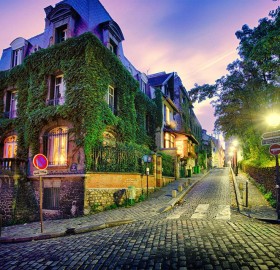 streets of paris by night