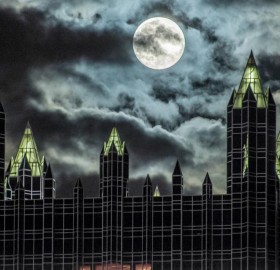 supermoon over pittsburgh