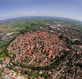 nördlingen, a town built in a 14 million year old meteor crater