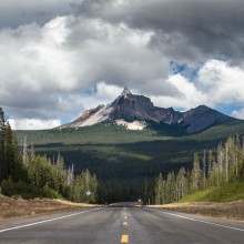 Road To Mount  Thielsen, Oregon